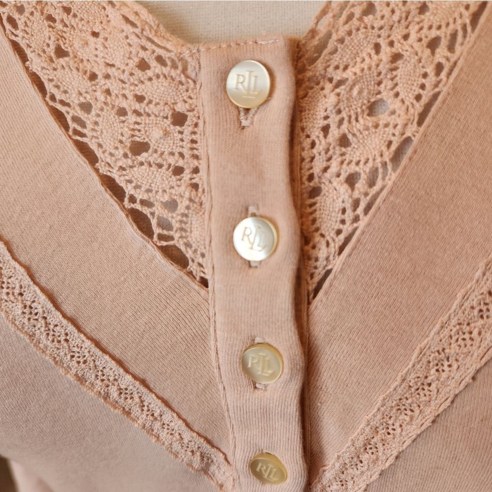 Ralph Lauren 3/4 sleeve Lace trim Henley pale pink - Picture 2 of 6